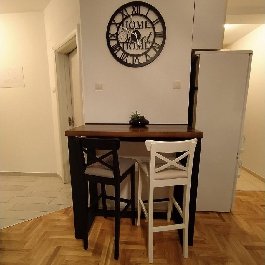 Daniris Apartman Νόβι Σαντ Εξωτερικό φωτογραφία