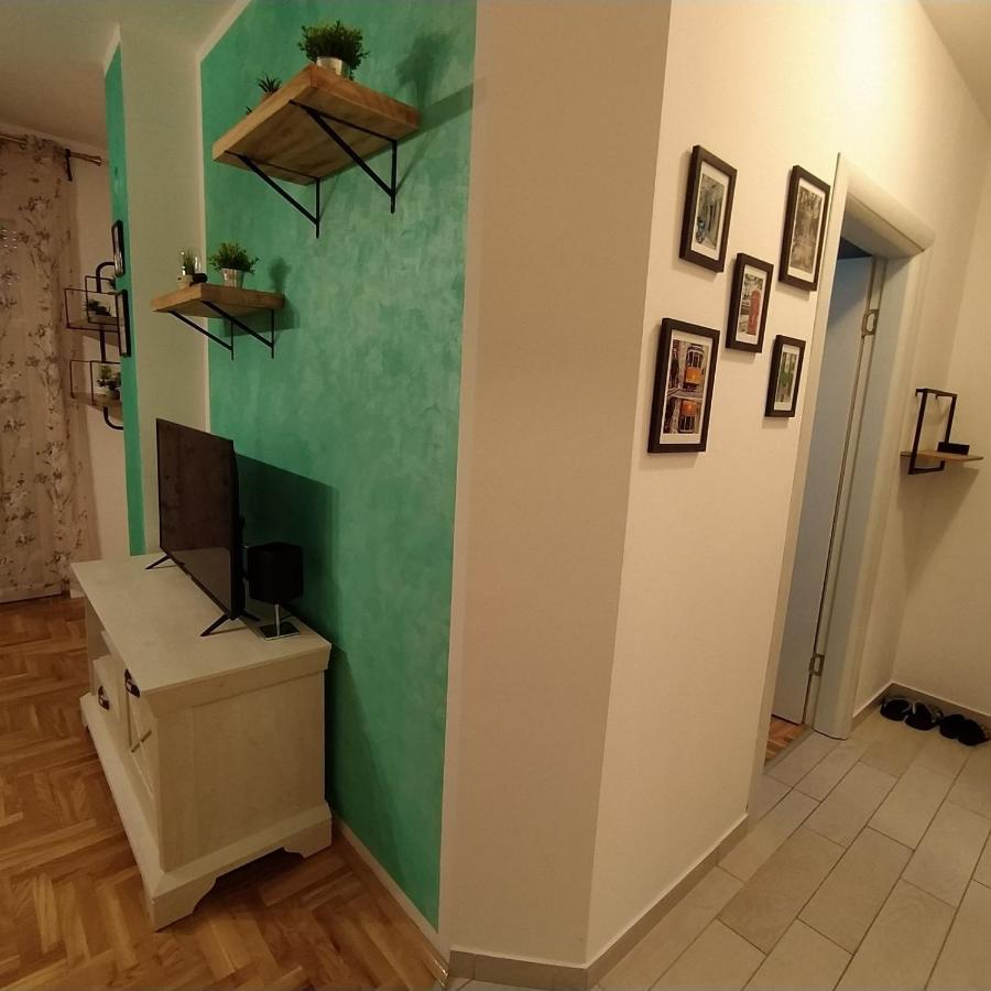 Daniris Apartman Νόβι Σαντ Εξωτερικό φωτογραφία